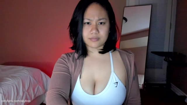 Gallery image thumbnail from SkyB_'s myfreecams stream on, 02/01/2023, 02:13 image 19 of 20