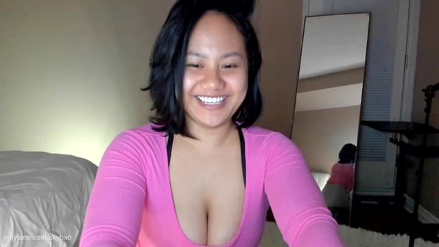 Gallery image thumbnail from SkyB_'s myfreecams stream on, 02/05/2023, 24:29 image 12 of 20