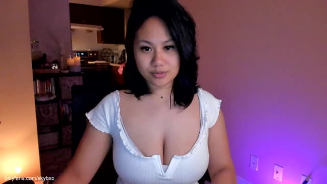 Gallery image thumbnail from SkyB_'s myfreecams stream on, 03/29/2023, 02:32 image 19 of 20