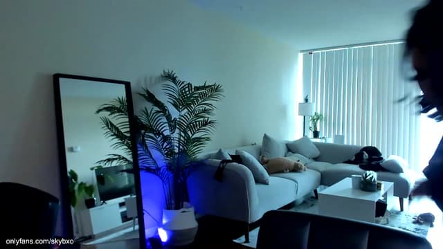 Gallery image thumbnail from SkyB_'s myfreecams stream on, 04/01/2023, 19:11 image 3 of 20