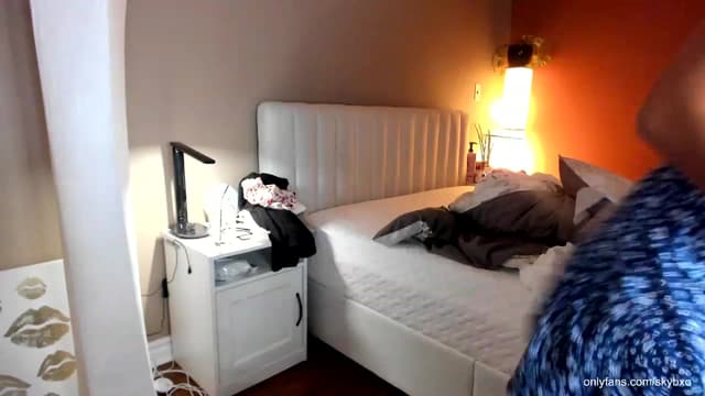 Gallery image thumbnail from SkyB_'s myfreecams stream on, 08/17/2023, 01:12 image 18 of 20