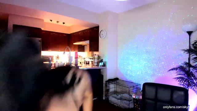 Gallery image thumbnail from SkyB_'s myfreecams stream on, 09/06/2023, 24:46 image 2 of 20