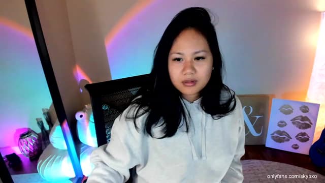 Gallery image thumbnail from SkyB_'s myfreecams stream on, 10/29/2023, 02:15 image 17 of 20