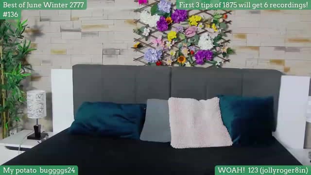 Gallery image thumbnail from SkyV_'s myfreecams stream on, 06/21/2023, 18:14 image 17 of 20