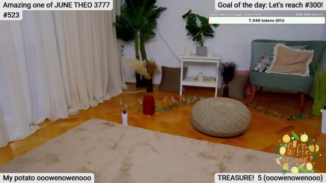 Gallery image thumbnail from SkyV_'s myfreecams stream on, 06/17/2024, 18:11 image 12 of 20