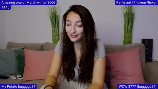 Gallery image thumbnail from SkyV_'s myfreecams stream on, 03/23/2025, 22:14 image 17 of 20