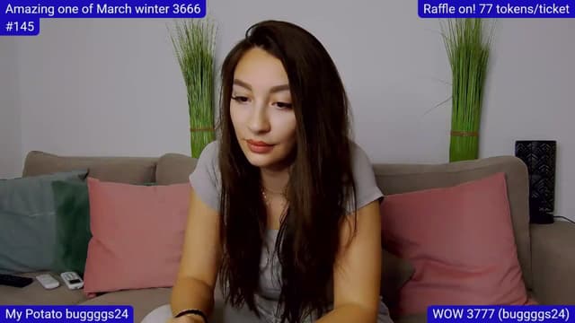 Gallery image thumbnail from SkyV_'s myfreecams stream on, 03/23/2025, 22:14 image 9 of 20