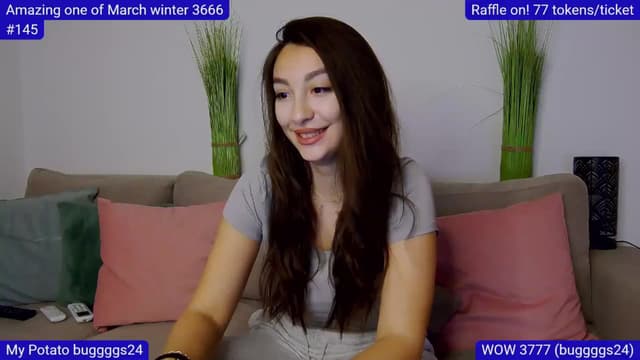 Gallery image thumbnail from SkyV_'s myfreecams stream on, 03/23/2025, 22:14 image 5 of 20