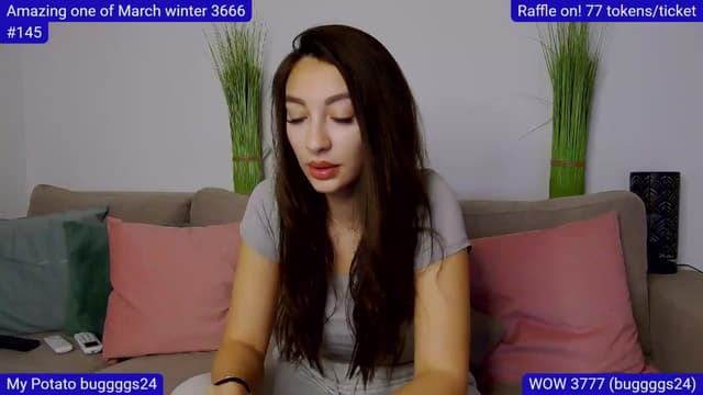 Gallery image thumbnail from SkyV_'s myfreecams stream on, 03/23/2025, 22:14 image 6 of 20