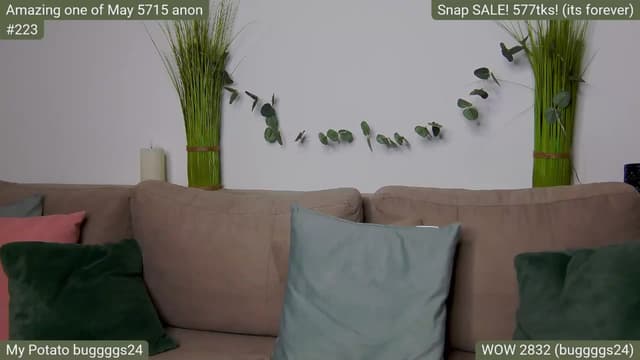 Gallery image thumbnail from SkyV_'s myfreecams stream on, 05/19/2025, 19:52 image 4 of 20