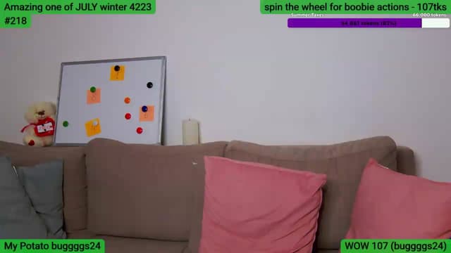 Gallery image thumbnail from SkyV_'s myfreecams stream on, 07/21/2026, 05:50 image 15 of 20