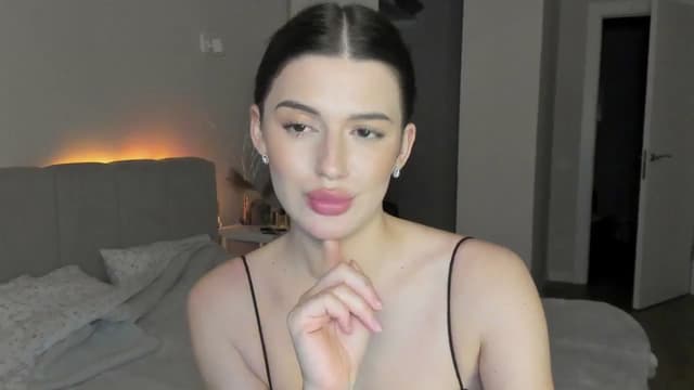 Gallery image thumbnail from Sonyx's myfreecams stream on, 02/11/2025, 20:55 image 10 of 20