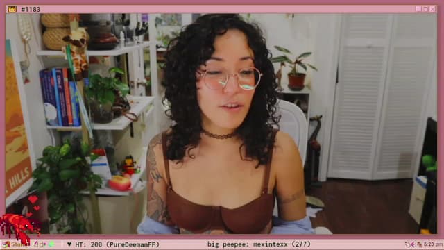 Gallery image thumbnail from TERRA's myfreecams stream on, 02/01/2023, 23:49 image 10 of 20