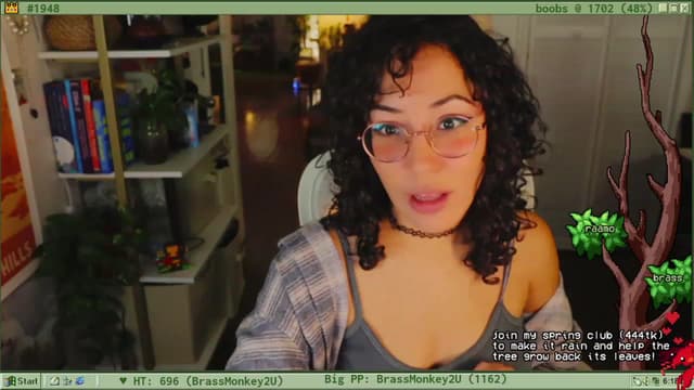 Gallery image thumbnail from TERRA's myfreecams stream on, 03/03/2023, 24:10 image 12 of 20