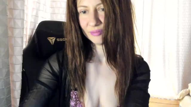 Gallery image thumbnail from Tanya's myfreecams stream on, 03/13/2024, 06:31 image 15 of 20