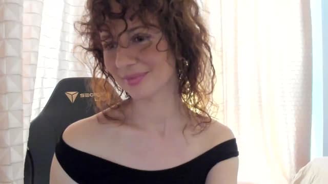 Gallery image thumbnail from Tanya's myfreecams stream on, 04/03/2024, 07:10 image 6 of 20