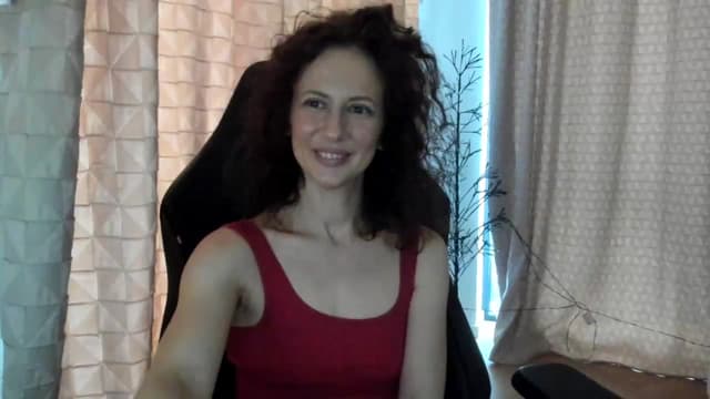 Gallery image thumbnail from Tanya's myfreecams stream on, 04/13/2024, 17:21 image 4 of 20