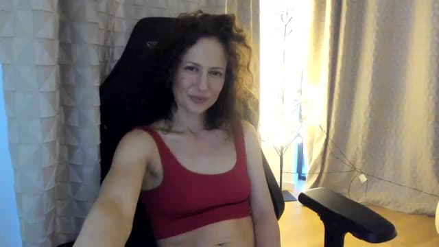 Gallery image thumbnail from Tanya's myfreecams stream on, 04/13/2024, 17:21 image 12 of 20