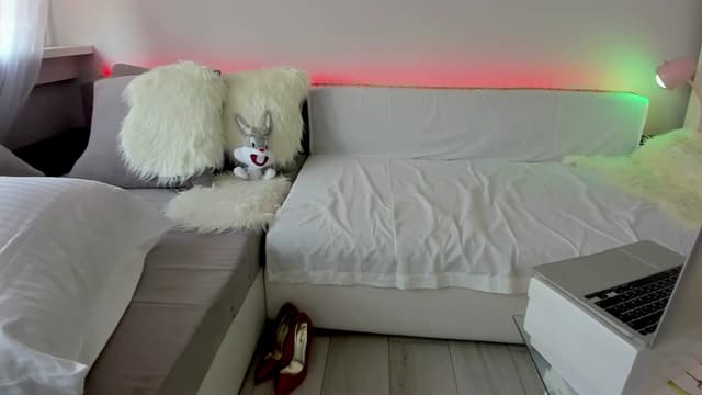 Gallery image thumbnail from Tenar's myfreecams stream on, 08/14/2023, 11:16 image 19 of 20