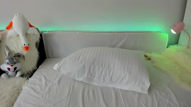 Gallery image thumbnail from Tenar's myfreecams stream on, 09/04/2023, 12:35 image 16 of 20