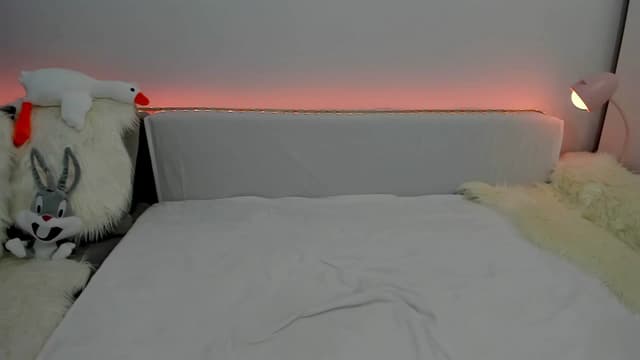 Gallery image thumbnail from Tenar's myfreecams stream on, 11/19/2023, 17:30 image 12 of 20
