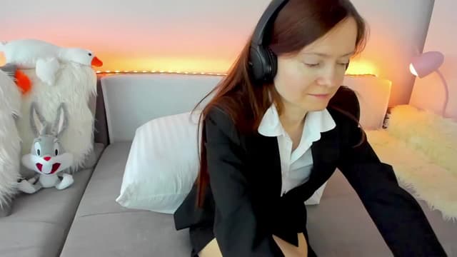 Gallery image thumbnail from Tenar's myfreecams stream on, 02/09/2024, 13:56 image 3 of 20