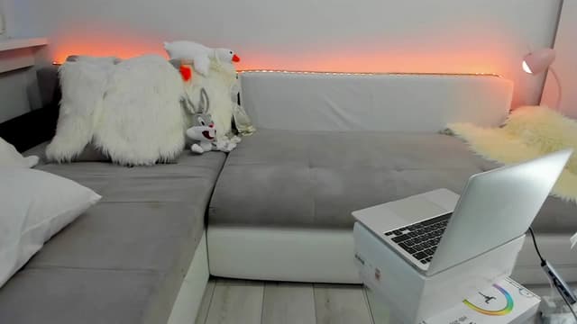 Gallery image thumbnail from Tenar's myfreecams stream on, 02/12/2024, 18:32 image 20 of 20