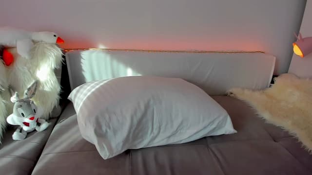 Gallery image thumbnail from Tenar's myfreecams stream on, 02/14/2024, 12:52 image 16 of 20