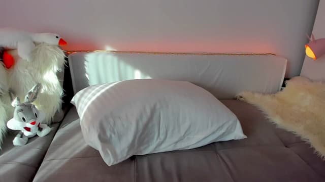 Gallery image thumbnail from Tenar's myfreecams stream on, 02/14/2024, 12:52 image 17 of 20