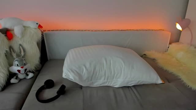 Gallery image thumbnail from Tenar's myfreecams stream on, 02/15/2024, 11:47 image 9 of 20