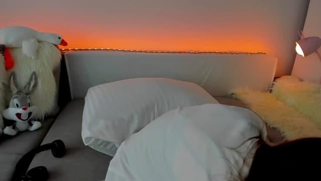 Gallery image thumbnail from Tenar's myfreecams stream on, 02/19/2024, 12:11 image 11 of 20