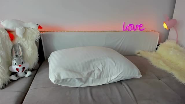 Gallery image thumbnail from Tenar's myfreecams stream on, 03/19/2024, 12:58 image 2 of 20