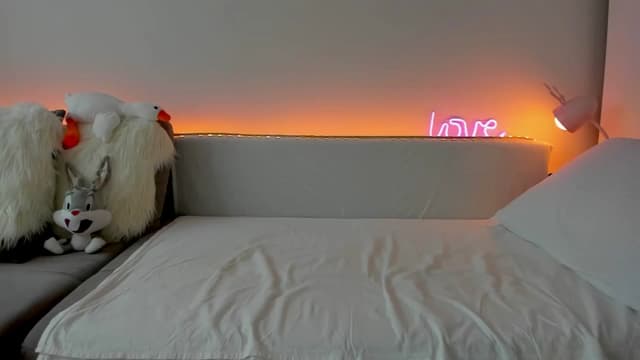 Gallery image thumbnail from Tenar's myfreecams stream on, 11/10/2024, 08:54 image 11 of 20