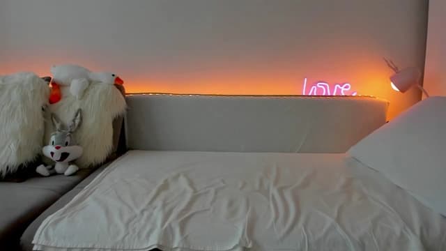 Gallery image thumbnail from Tenar's myfreecams stream on, 11/10/2024, 08:54 image 16 of 20