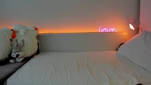 Gallery image thumbnail from Tenar's myfreecams stream on, 12/14/2024, 11:18 image 17 of 20
