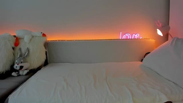 Gallery image thumbnail from Tenar's myfreecams stream on, 12/14/2024, 11:18 image 19 of 20