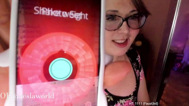 Gallery image thumbnail from Tesla's myfreecams stream on, 11/26/2022, 06:14 image 14 of 20