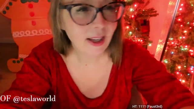 Gallery image thumbnail from Tesla's myfreecams stream on, 12/17/2022, 06:36 image 18 of 20
