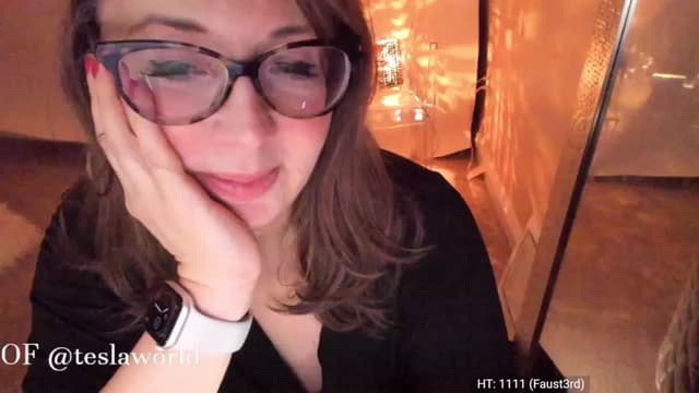Gallery image thumbnail from Tesla's myfreecams stream on, 02/18/2023, 06:48 image 15 of 20