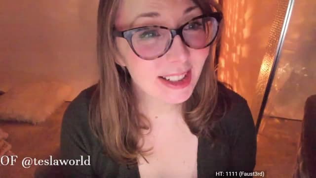 Gallery image thumbnail from Tesla's myfreecams stream on, 03/24/2023, 05:15 image 17 of 20