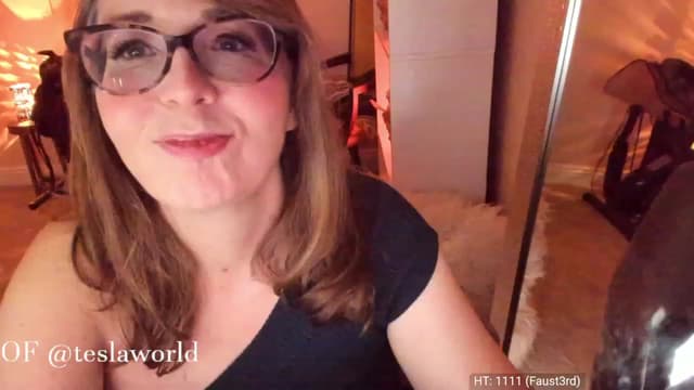 Gallery image thumbnail from Tesla's myfreecams stream on, 05/07/2023, 05:50 image 6 of 20