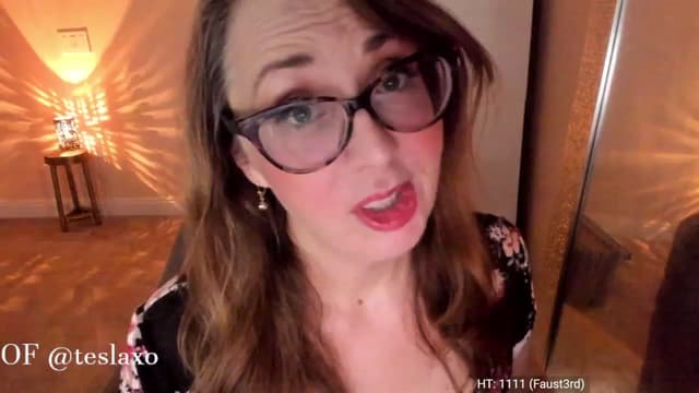 Gallery image thumbnail from Tesla's myfreecams stream on, 06/17/2023, 05:12 image 1 of 20