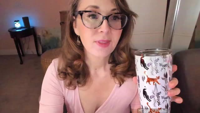 Gallery image thumbnail from Tesla's myfreecams stream on, 11/18/2023, 06:06 image 6 of 20