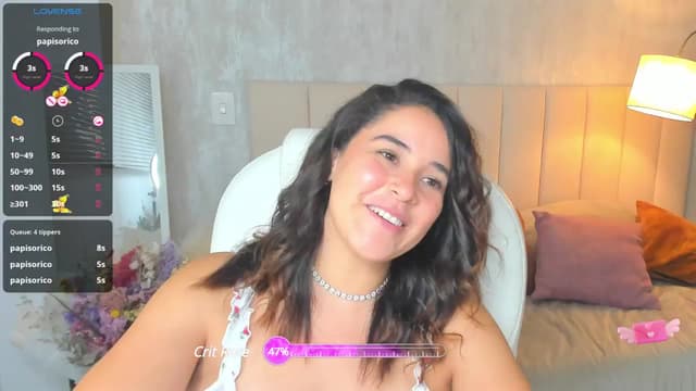 Gallery image thumbnail from Tesss's myfreecams stream on, 10/14/2024, 04:39 image 18 of 20