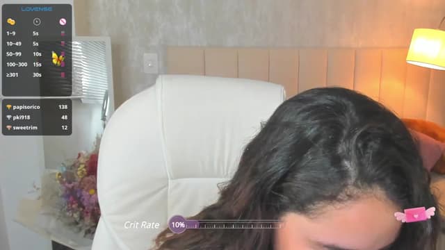 Gallery image thumbnail from Tesss's myfreecams stream on, 10/21/2024, 03:43 image 19 of 20