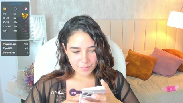 Gallery image thumbnail from Tesss's myfreecams stream on, 10/21/2024, 03:43 image 18 of 20