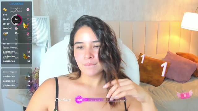 Gallery image thumbnail from Tesss's myfreecams stream on, 10/21/2024, 04:21 image 3 of 20