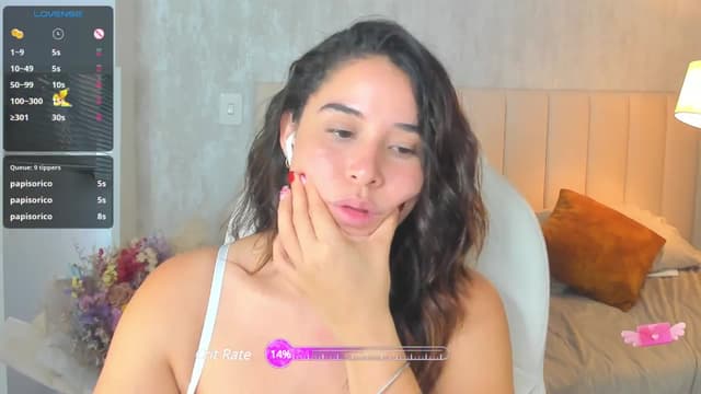 Gallery image thumbnail from Tesss's myfreecams stream on, 11/21/2024, 05:05 image 4 of 20