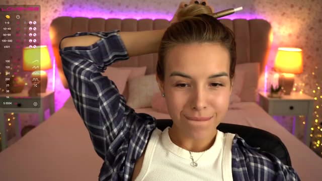 Gallery image thumbnail from Tilli's myfreecams stream on, 12/02/2023, 09:05 image 10 of 20