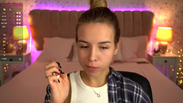 Gallery image thumbnail from Tilli's myfreecams stream on, 12/02/2023, 09:05 image 20 of 20